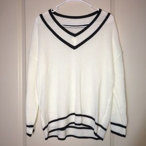 【3 for $10】V-neck thin sweater